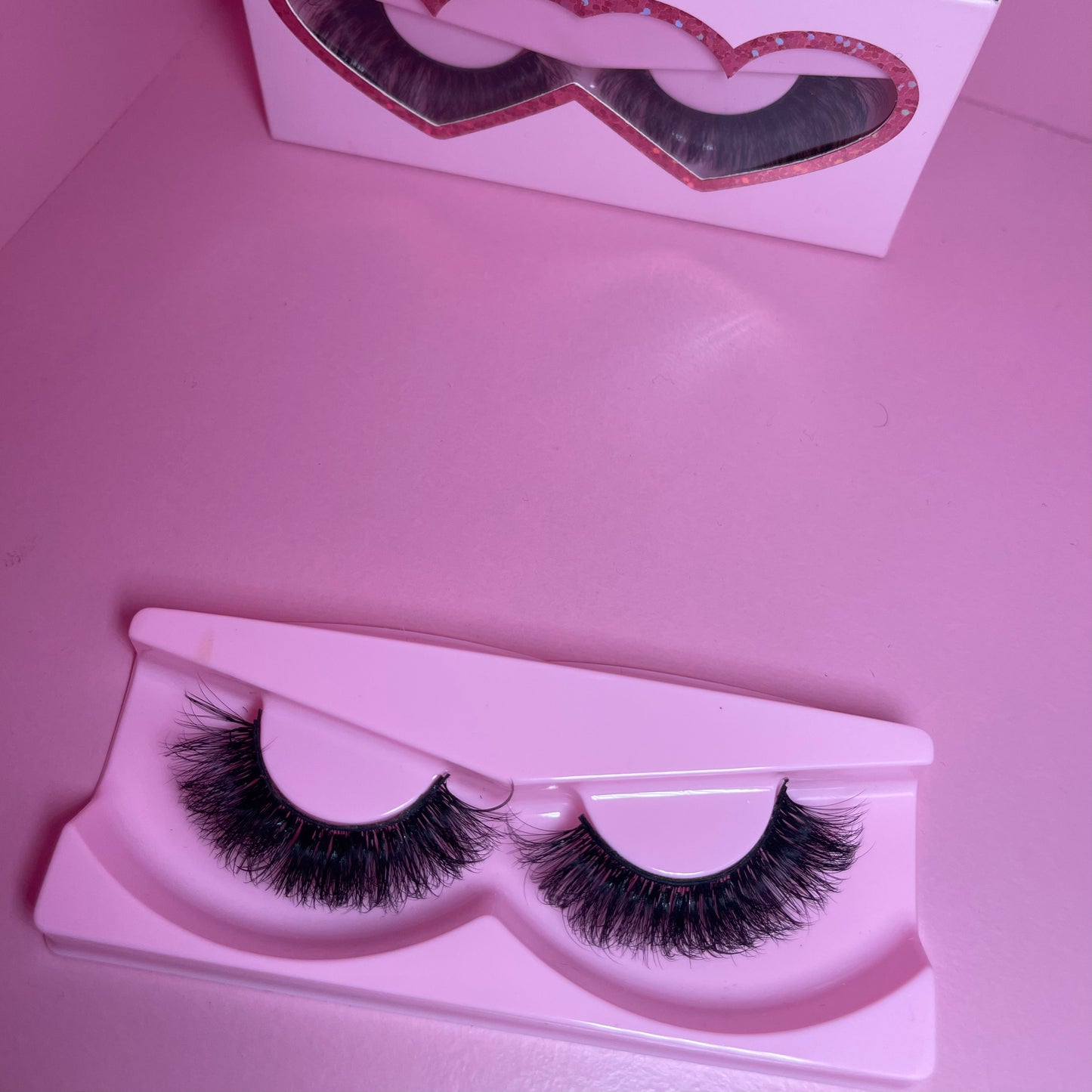 Doll style eyelash set